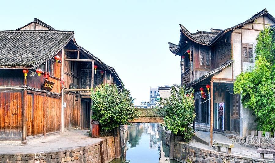 箭在弦上索杰结局：为了保护荣家开枪自尽，死前还为荣家着想游戏画面